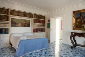 camera matrimoniale merli superior room all'interno di casa dei merli capri