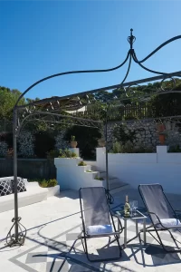 Casa Giulia, all'interno del complesso di case vacanze di Villa Bersani a Capri - gazebo