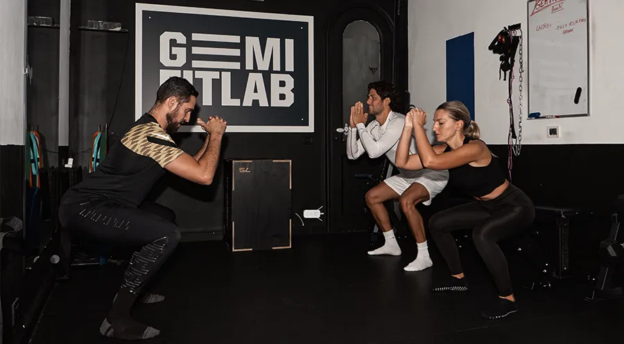 Allenamento personalizzato in coppia con Gemiliano, gemi fitlab all'interno di casa bersani a Capri